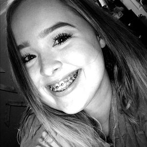 Meet your Posher, Jade